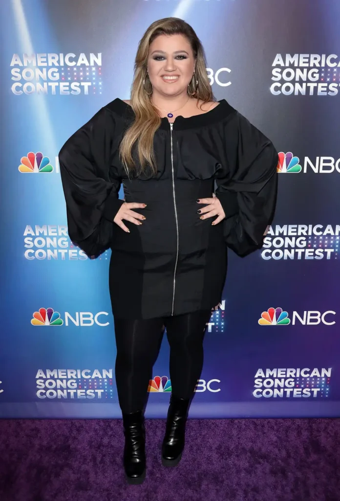 Kelly Clarkson Lipedema